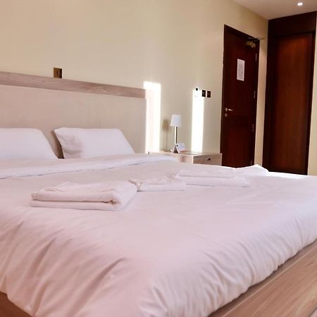 Qatar Youth Hostels Доха Екстериор снимка