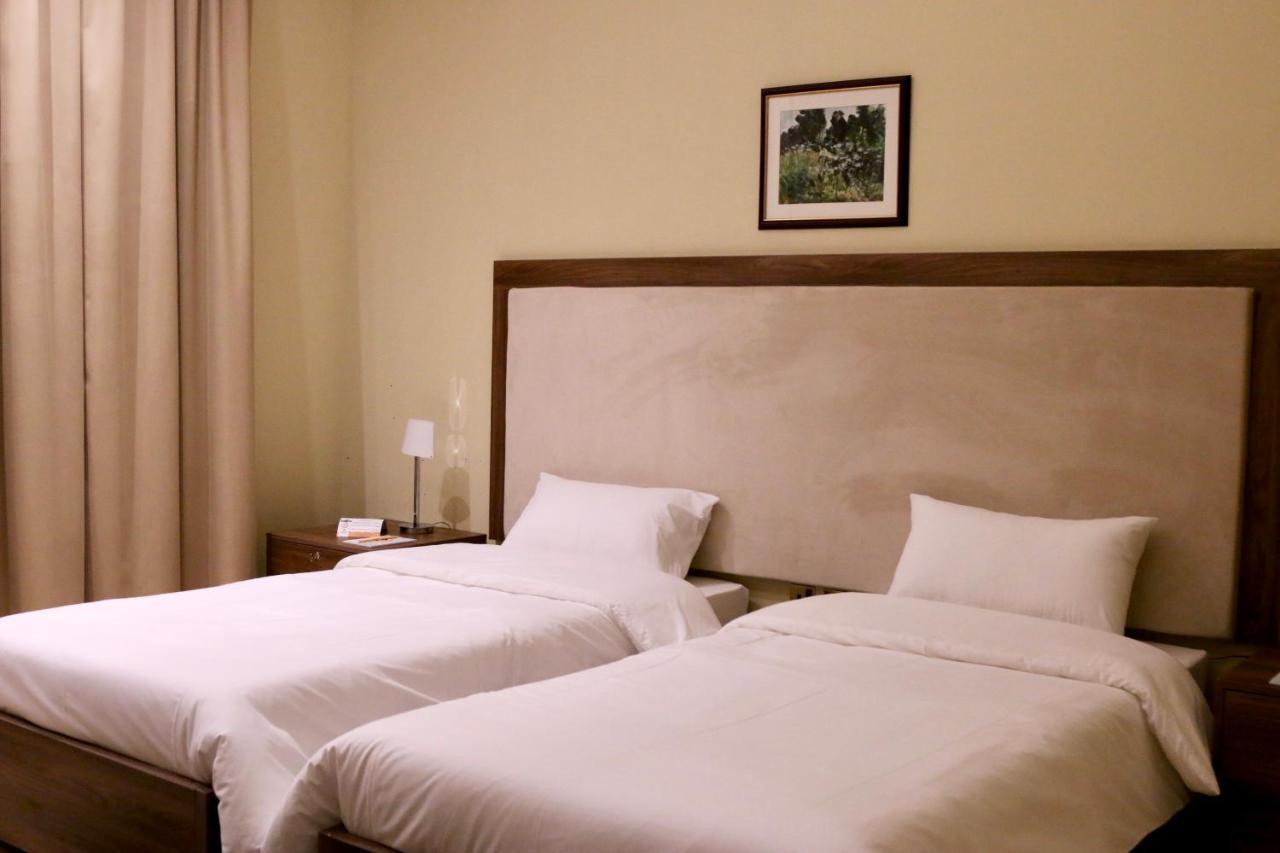 Qatar Youth Hostels Доха Екстериор снимка
