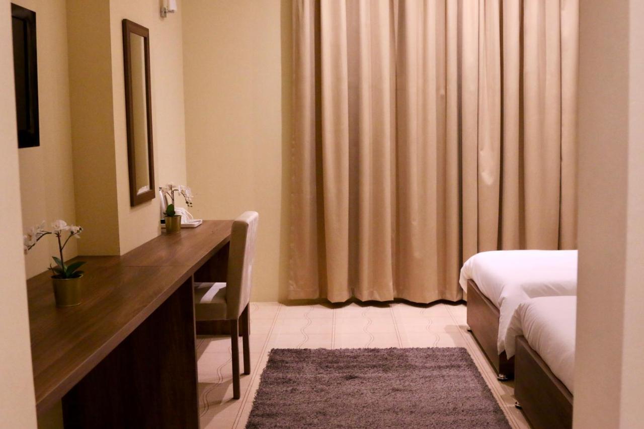 Qatar Youth Hostels Доха Екстериор снимка