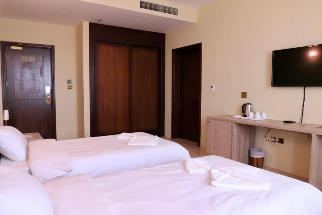 Qatar Youth Hostels Доха Екстериор снимка