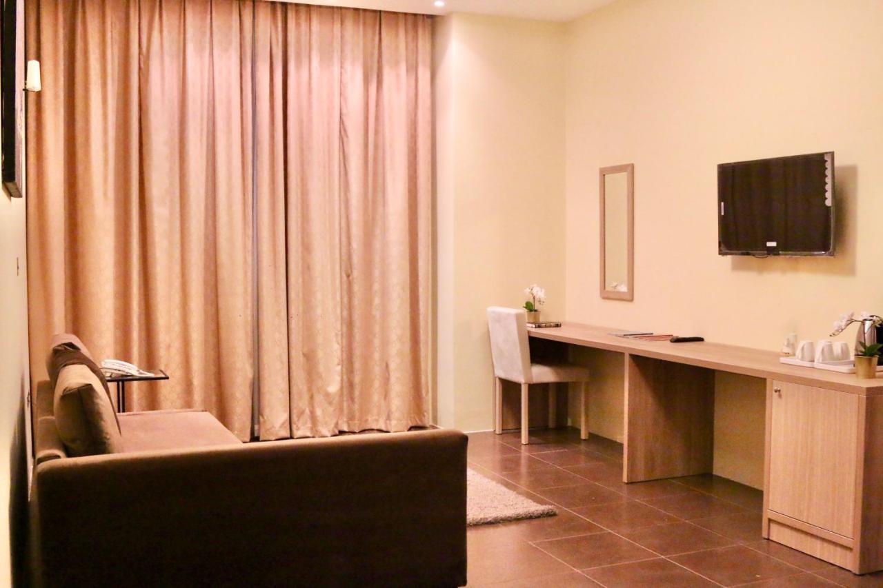 Qatar Youth Hostels Доха Екстериор снимка